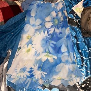 Flowy skirt
